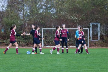 Bild 11 - B-Juniorinnen Halstenbek-Rellingen - Hamburger SV 2 : Ergebnis: 3:8